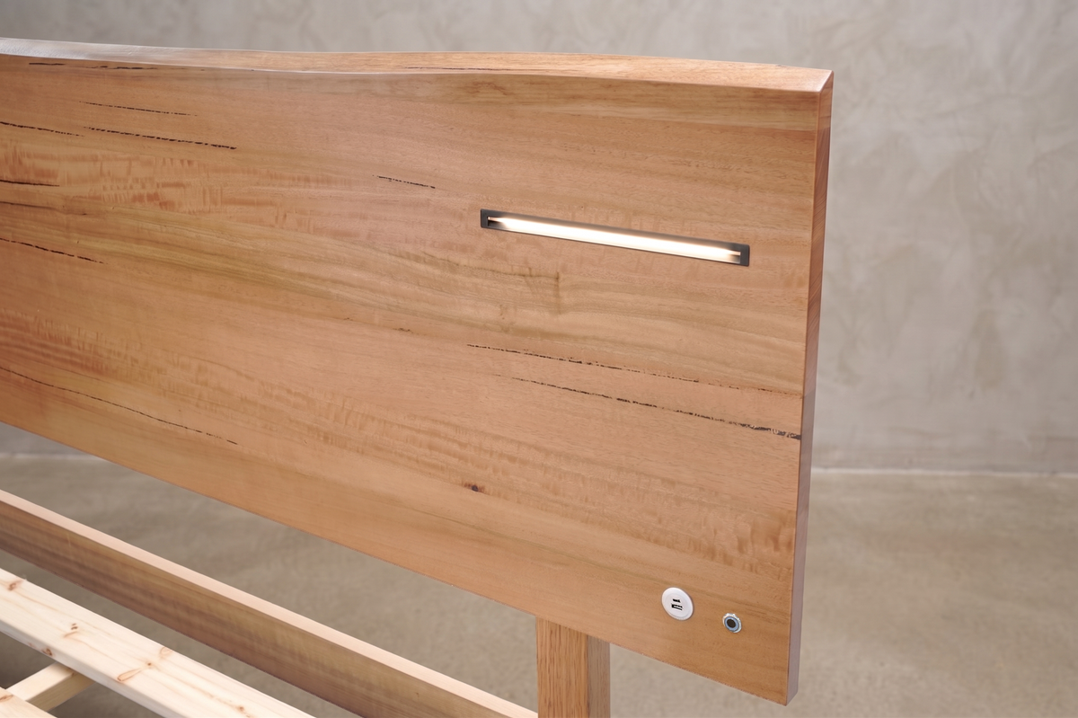 Akubra King Bed