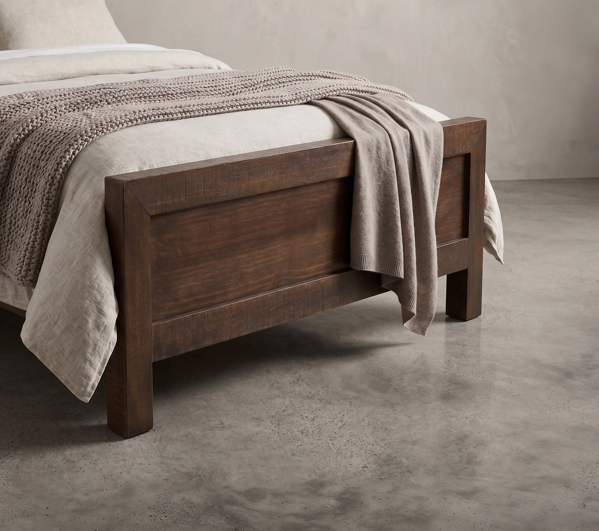 Oliver Panel King Bed